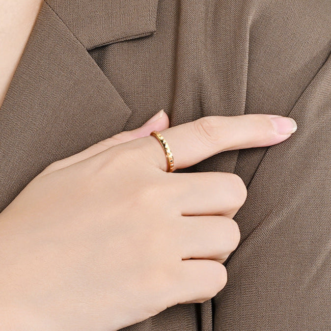 Diamond Grid Pyramid Spinning Meditation Ring | Unisex Stress Relief Jewelry | Stackable Ring