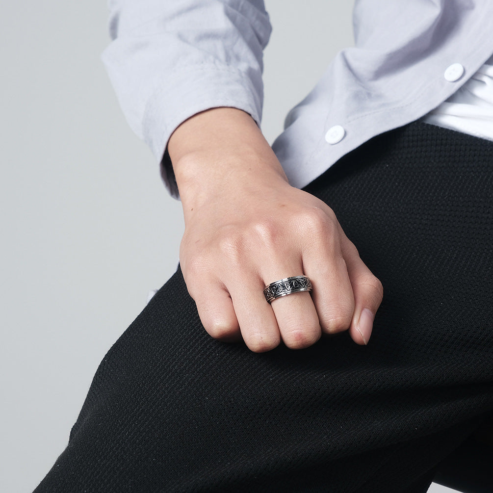 Nordic Viking Tri-Angle Rotating Titanium Steel Meditation Ring – Unisex Stress Relief Anxiety Ring