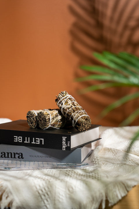 Natural North American Cedar Smudge Stick | California Cedar Incense Stick | Prayer & Meditation White Sage