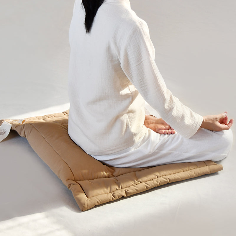 Tailbone Support Buckwheat Meditation Cushion – Simple & Comfortable Zen Sitting Pillow for Yoga, Floor, Balcony