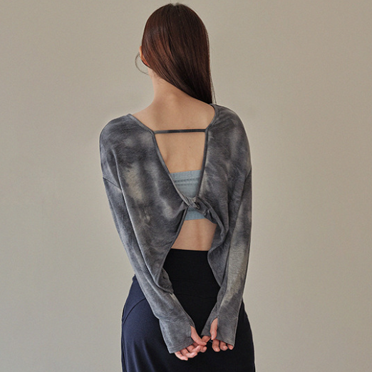 Tie-Dye Camouflage Long Sleeve Yoga Tops for Women, Short Cropped Sports Shirt with Back Cutout, Moisture-Wicking Workout Tee